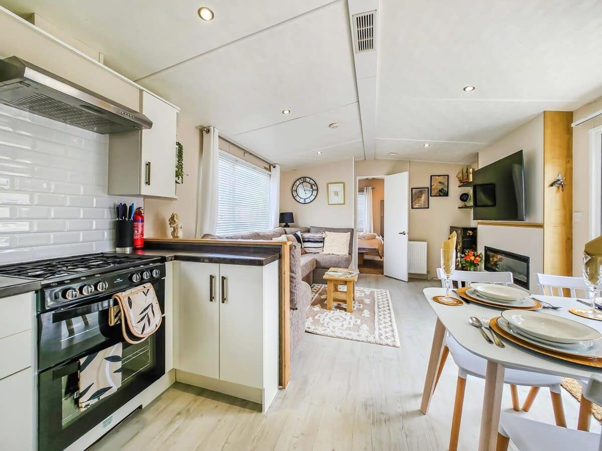 Vila Escape To Paradise At Pevensey Bay Holiday Park 13 Woodland Walk Exteriér fotografie