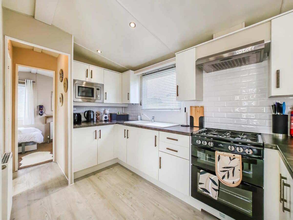Vila Escape To Paradise At Pevensey Bay Holiday Park 13 Woodland Walk Exteriér fotografie